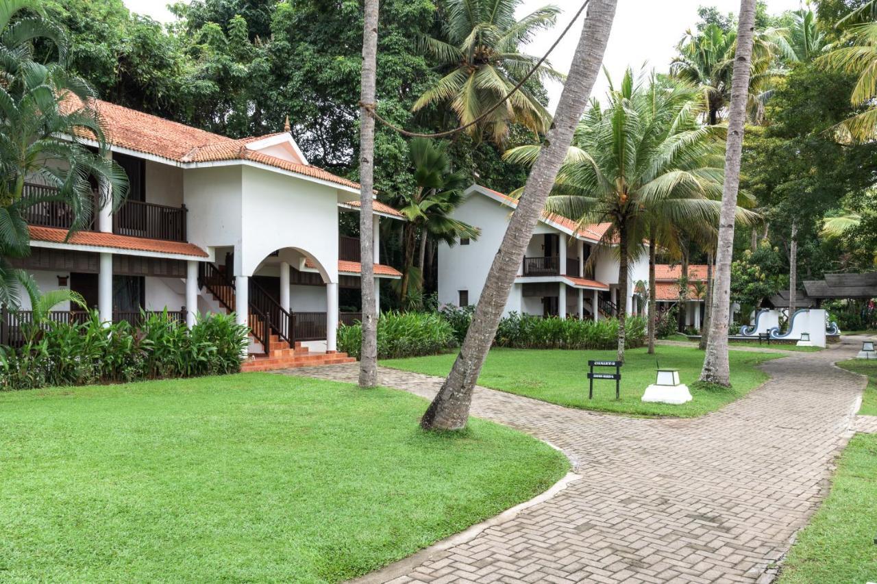 Club Mahindra Ashtamudi Otel Nīndakara Dış mekan fotoğraf